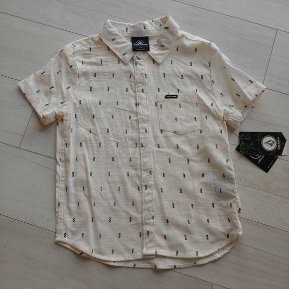 VOLCOM NEW toddler Linen Button Up Shirt & Chino Shorts Set - Picture 2 of 12